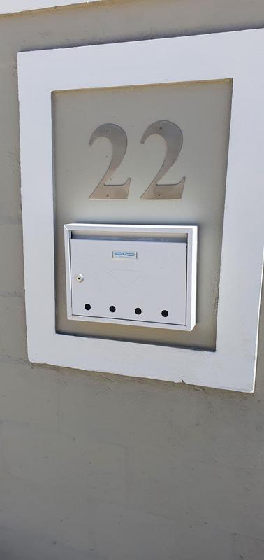 To Let 2 Bedroom Property for Rent in Rivergate Western Cape